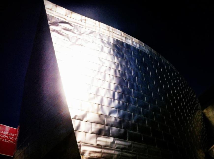 315877_2143338059933_269088935_n